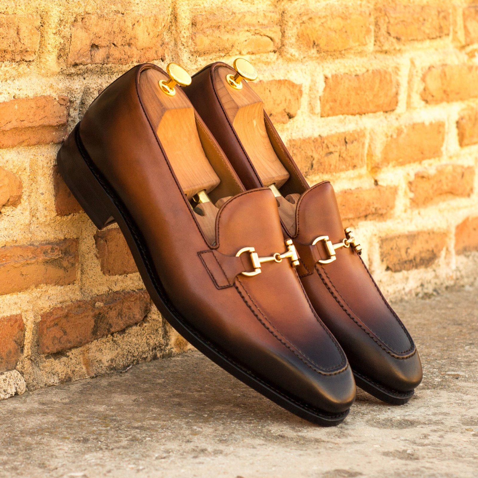 Sleek Brown Leather Classic Chisel Loafers