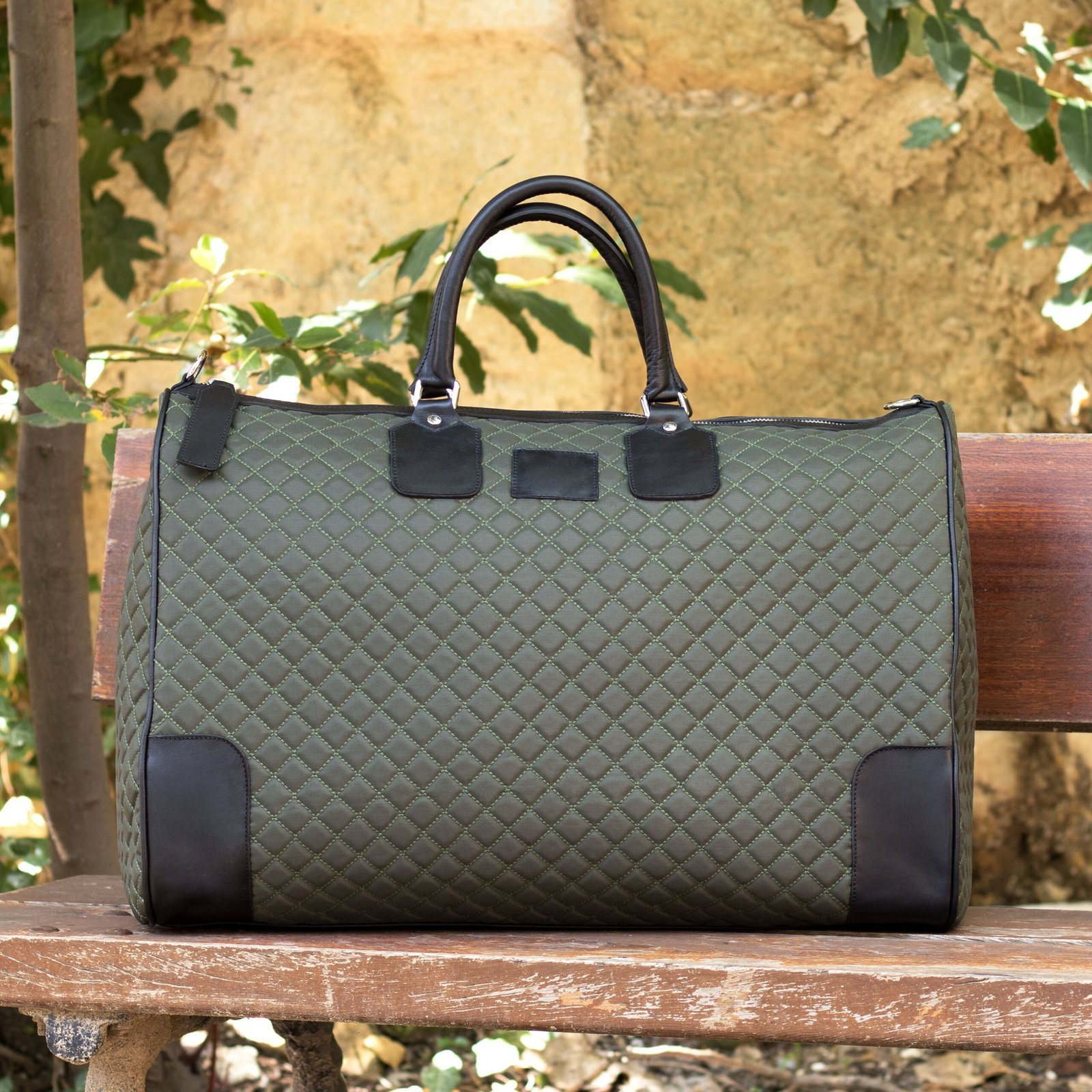 Stylish Durable Leather Weekend Travel Bag