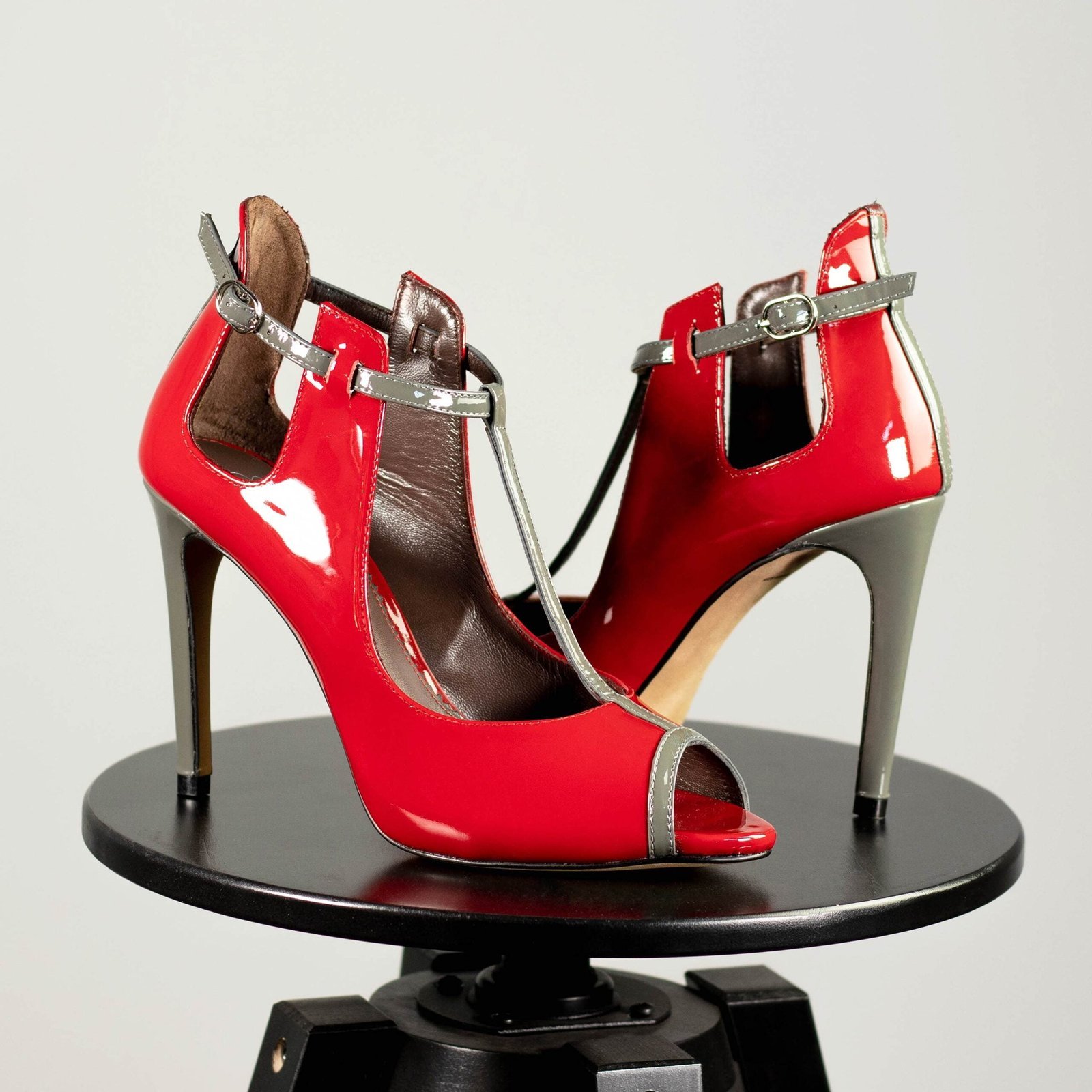 Barcelona Stone Grey Red Patent Flats